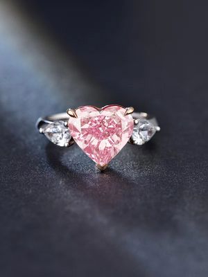الحجم الكبير الزهري الخواتم الماسية المصنعة في المختبر شكل القلب 4.19ct حلقة ذهب أبيض 18 كارت