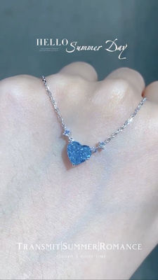 قلادة الماسية من المختبر الأزرق 1.51ct قصة القلب معتمدة من GRC