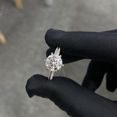 حلقات ماسة مزروعة في المختبر 3.01ct CVD بيضاء F VS2 نصف البلد